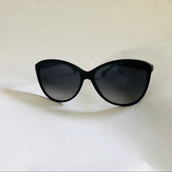 ❌SOLD❌CHANEL 5225Q CATEYE LEATHER TRIM SUNGLASSES - Picture 4 of 8